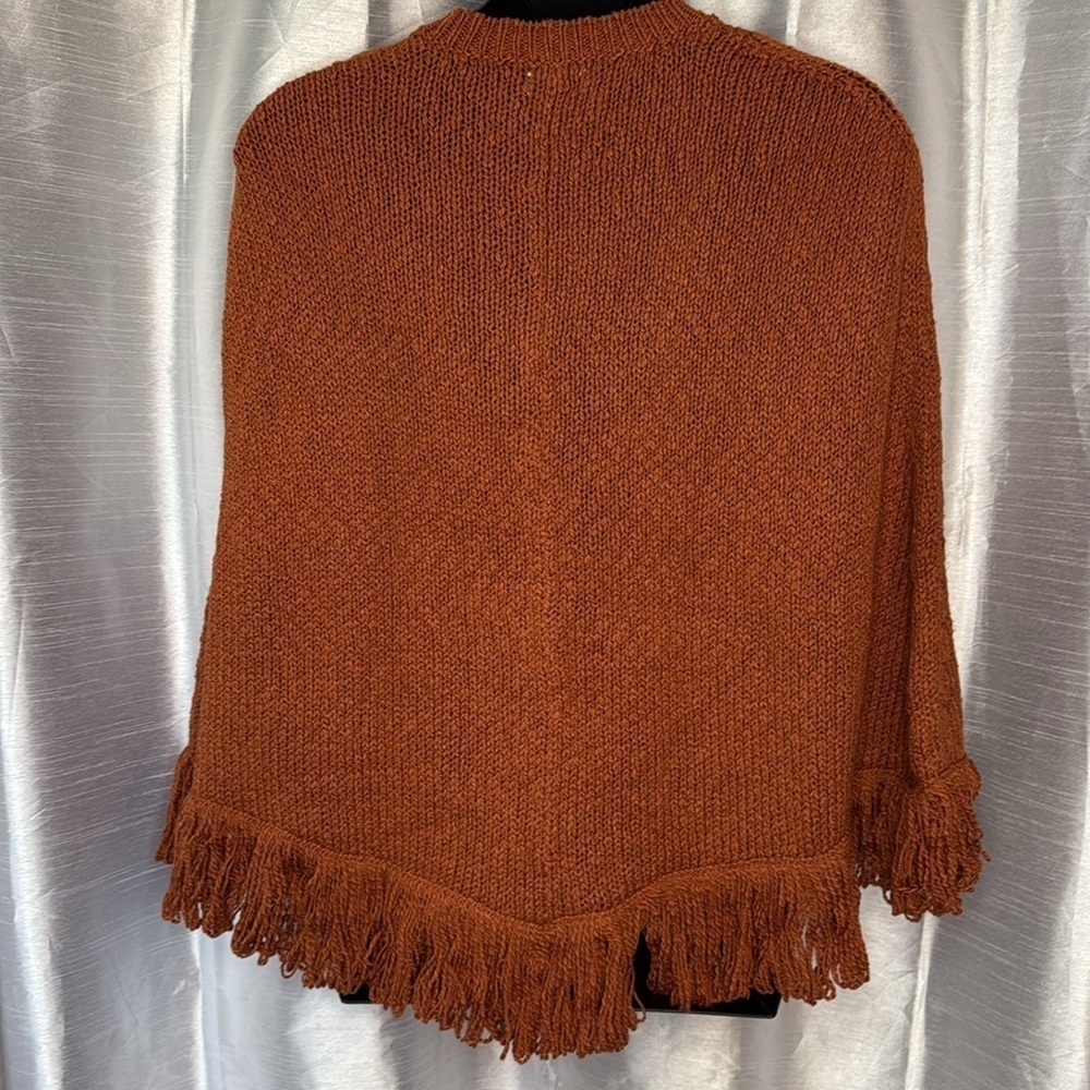 Talbots Women’s S/M Orange Fringe V Neck Pima Cotton Shawl - Picture 4 of 8